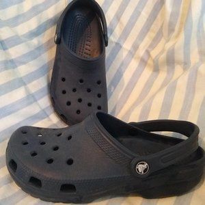 crocs